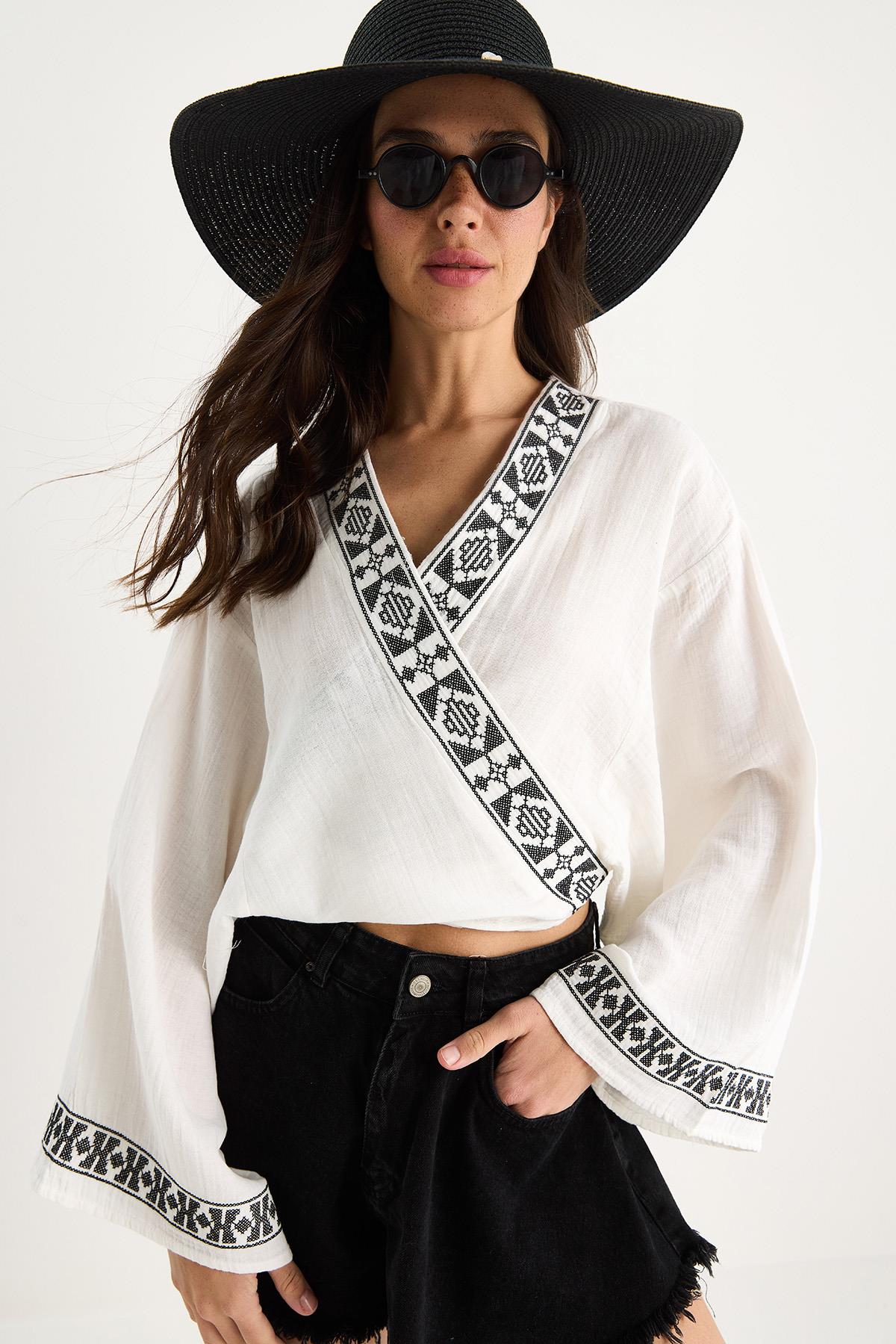 Kadın Nakış İşlemeli Bağlama Detaylı Geniş Kollu Müslin Kimono Bluz 7014 60283386 - Beyaz - Beyaz / S