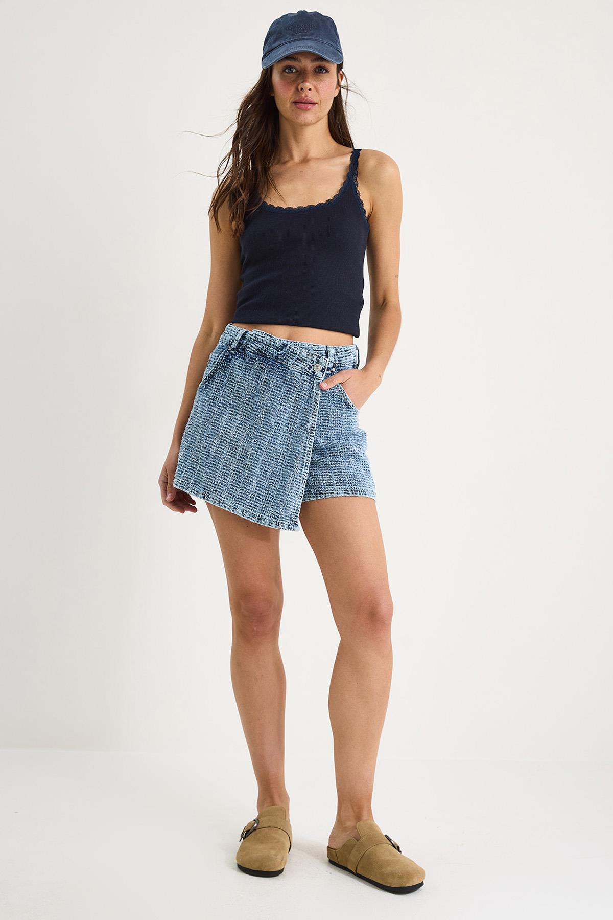 Kadın Cep Detaylı Kruvaze Kapamalı Dokulu Denim Şort Etek 8017 60283269 - Mavi - Mavi / 40