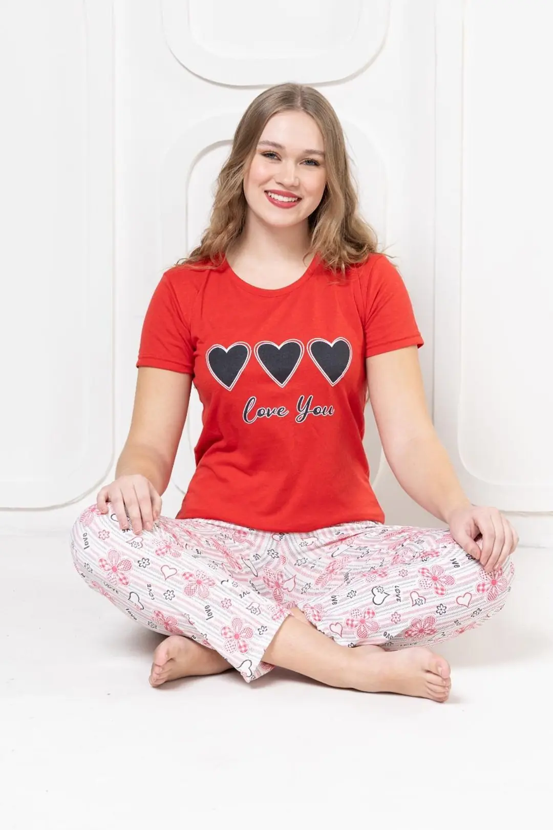 Kadın Baskılı Pijama Seti - Esnek Bel & Uzun Paça - 9b6c70aa-5505-4565-a7a0-6ffa6a41d615