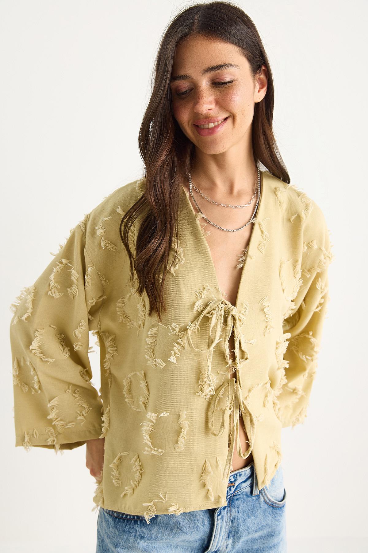 Kadın Önü Bağlamalı Kendinden Nakışlı Püsküllü Salaş Kimono 7012-2 60283410 - Çağla Yeşili - Çağla Yeşili / M