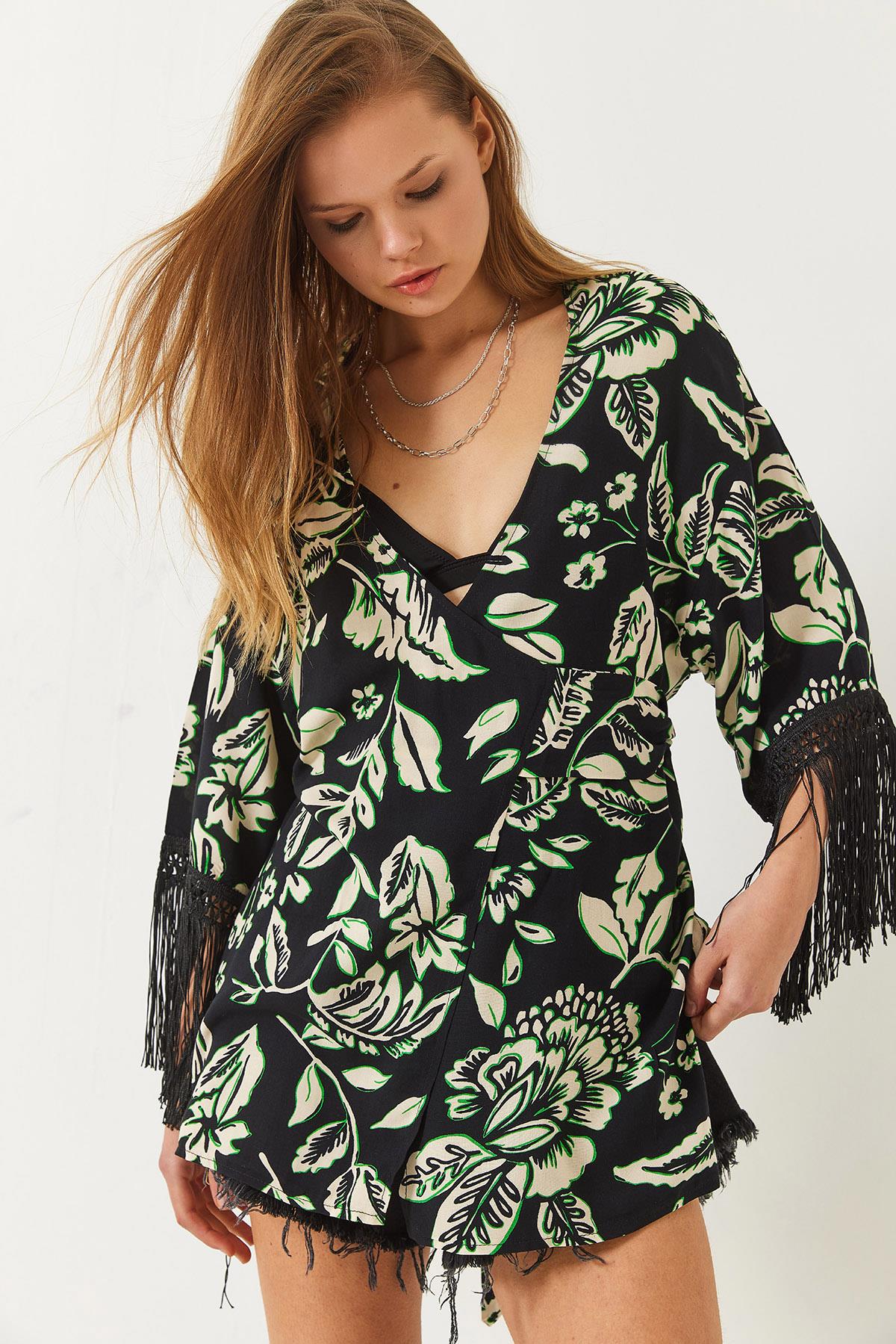 Kadın Püskül Detaylı Bağlamalı Desenli Kısa Viskon Kimono 60261497 - Siyah - Siyah / S