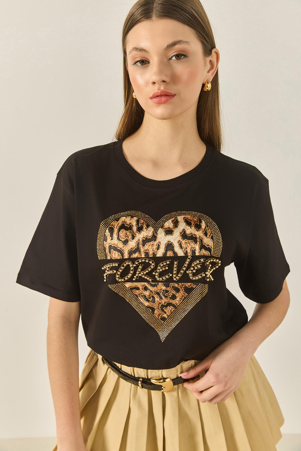 Kadın Forever Taş Baskılı Leoparlı Rahat Kalıp T-Shirt 1812 60283281 - Siyah - Siyah / S