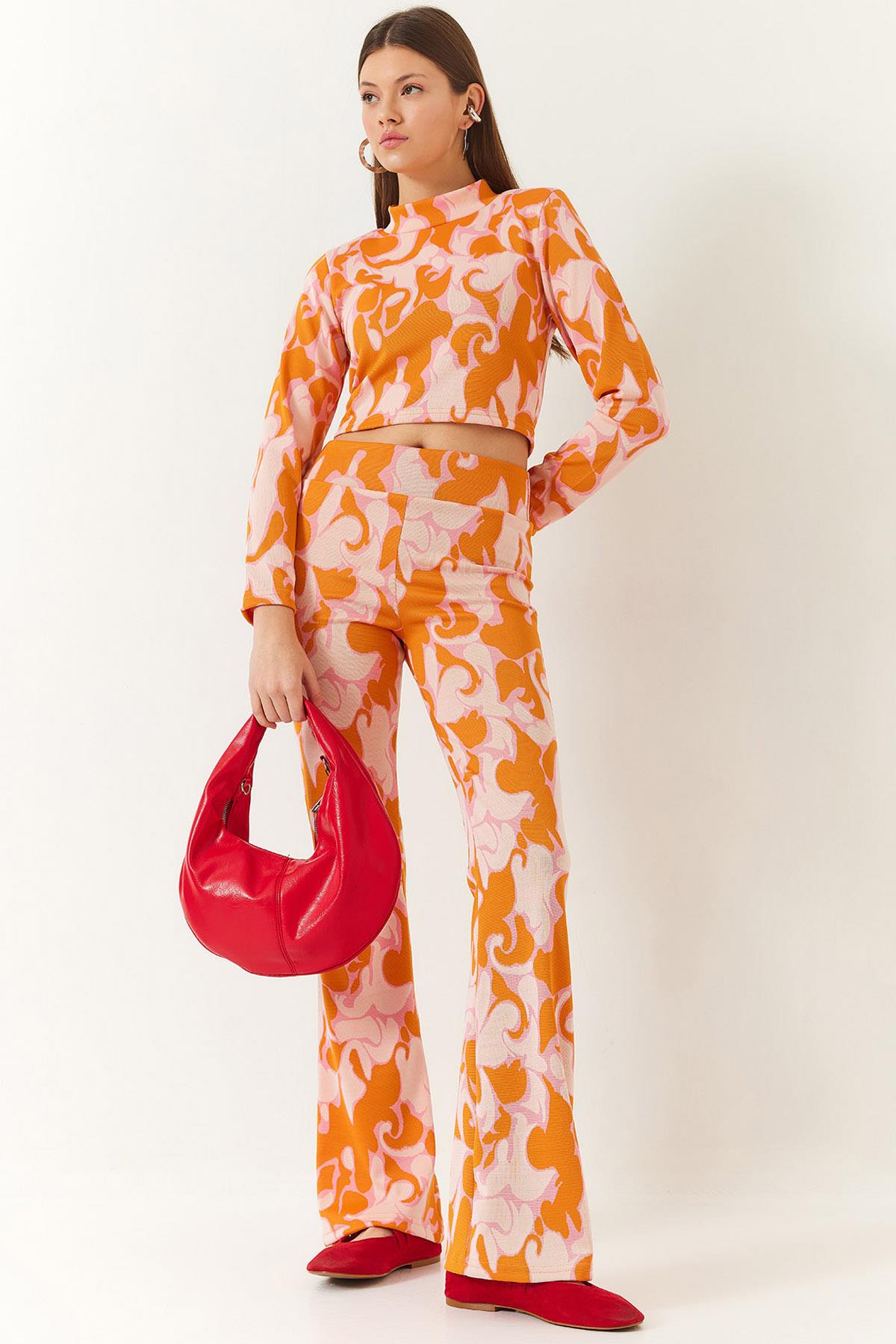 Kadın Yarım Balıkçı Yaka Uzun Kollu Crop Beli Lastikli Pantolonlu Alt-Üst Takım 60261375 - Orange-Pudra - Orange-Pudra / L