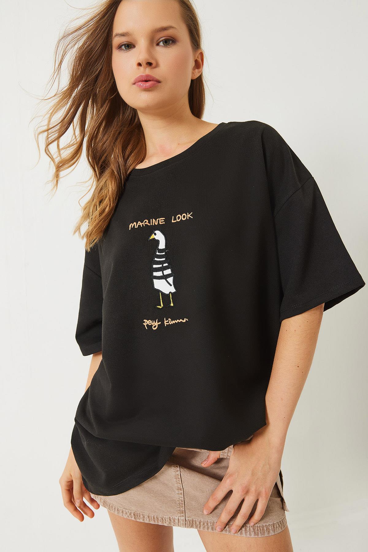 Kadın Nakışlı Oversize Örme T-Shirt 3037 60283078 - Siyah - Siyah / S