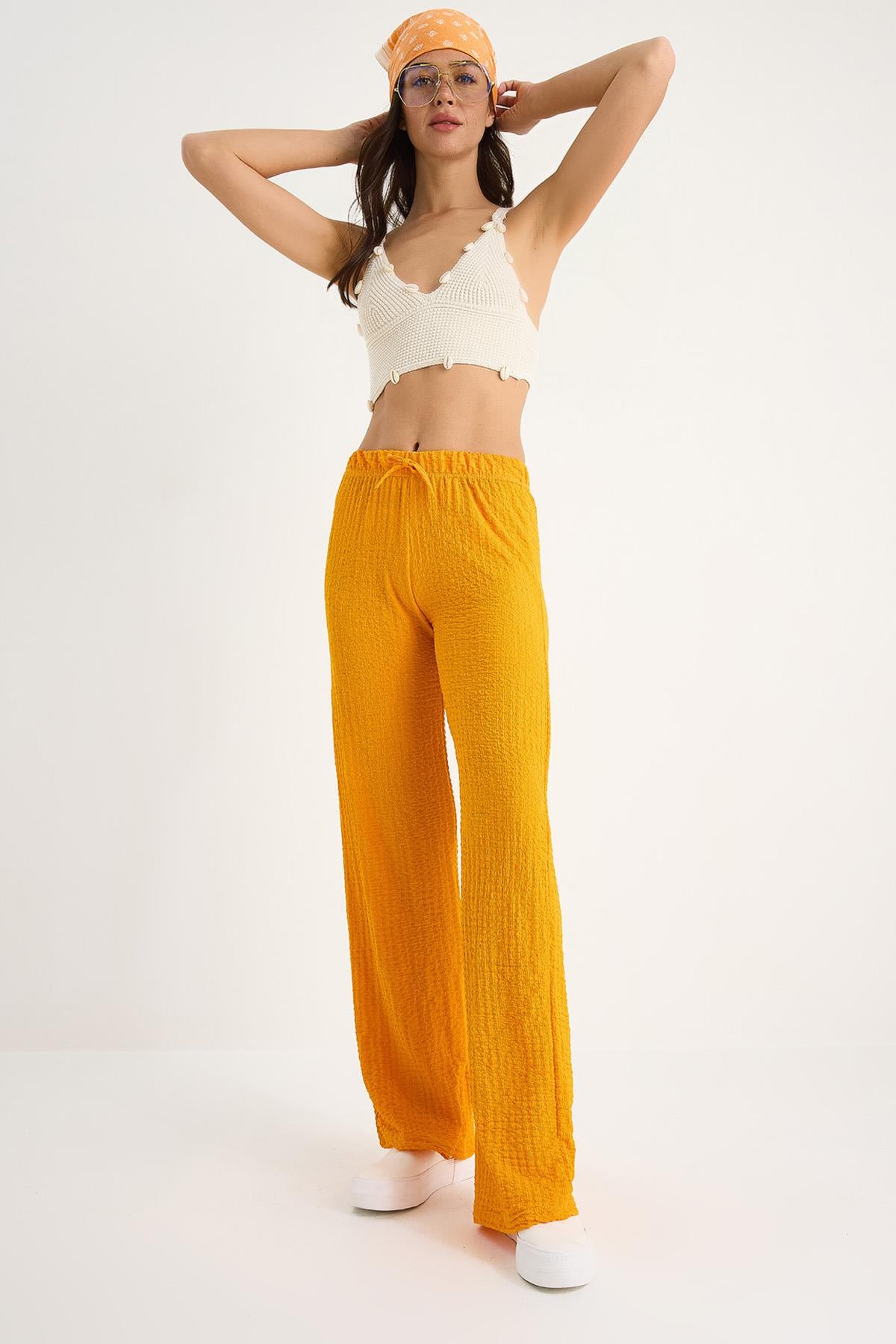 Kadın Beli Lastikli Bağlama Detaylı Rahat Kesim Yazlık Gofre Pantolon 2234 60283348 - Mango - Mango / M