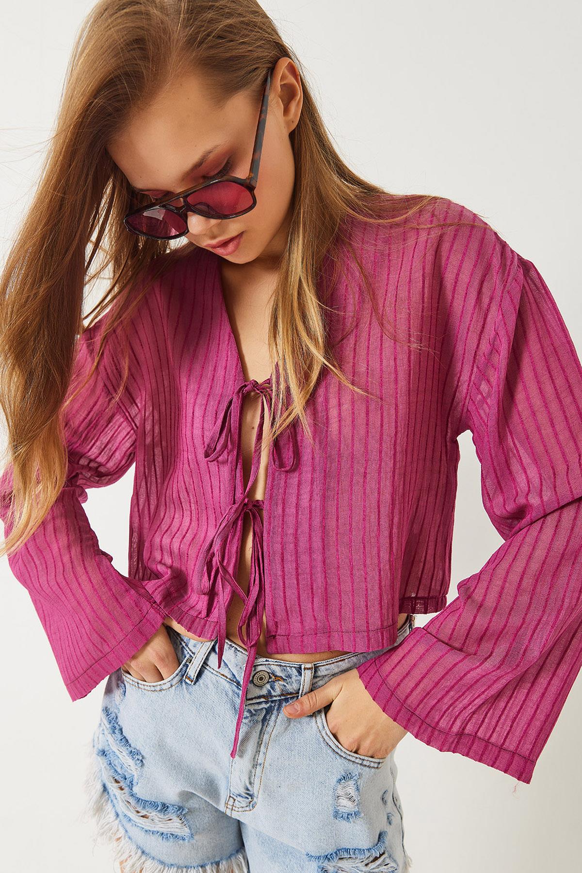 Kadın V Yaka Çizgili Bağlama Detaylı Bluz 31193 60283061 - Pembe - Pembe / L
