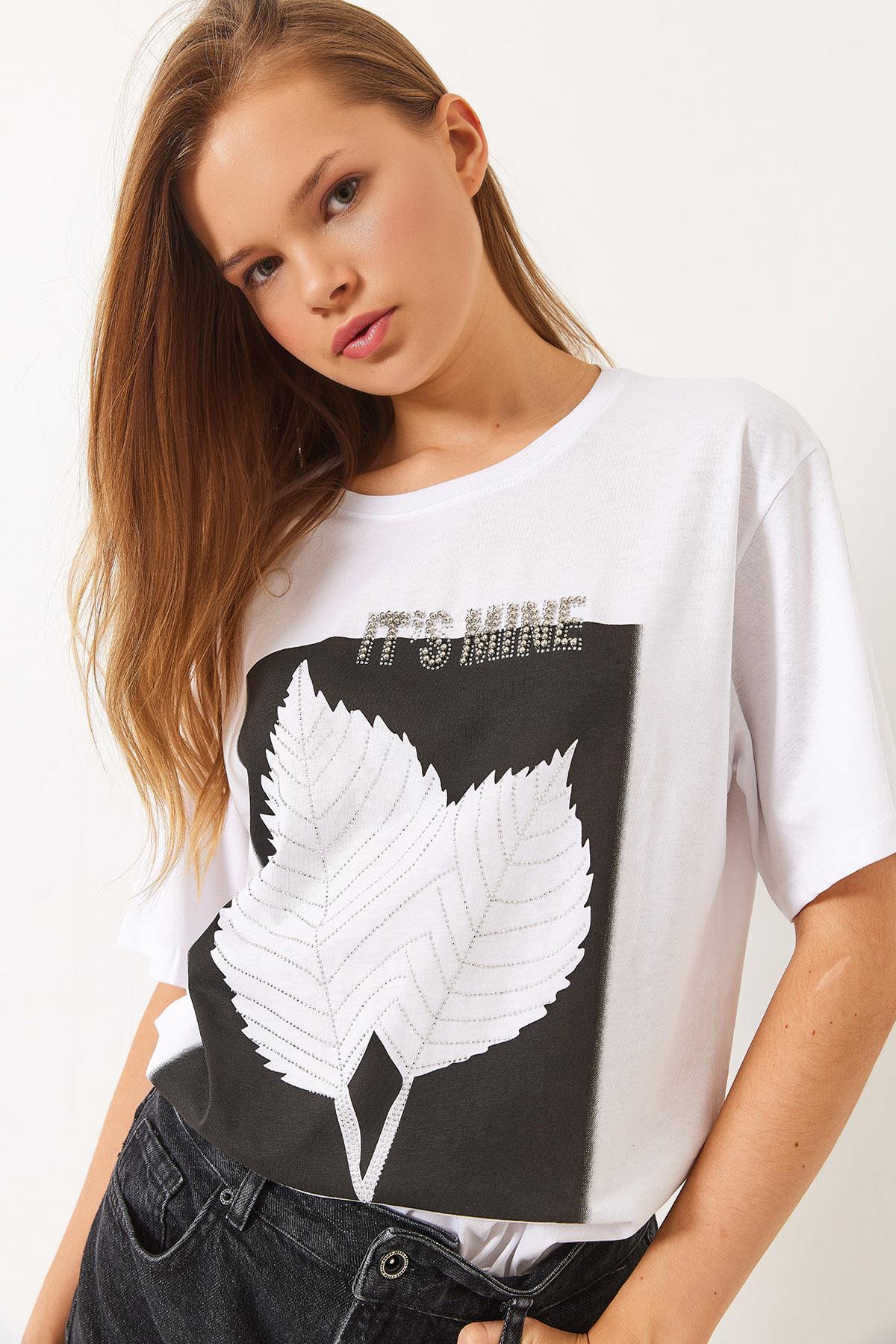 Kadın Bisiklet Yaka Boncuk Taş Detaylı Yaprak Desen Baskılı T-Shirt 60261390 - Beyaz - Beyaz / M