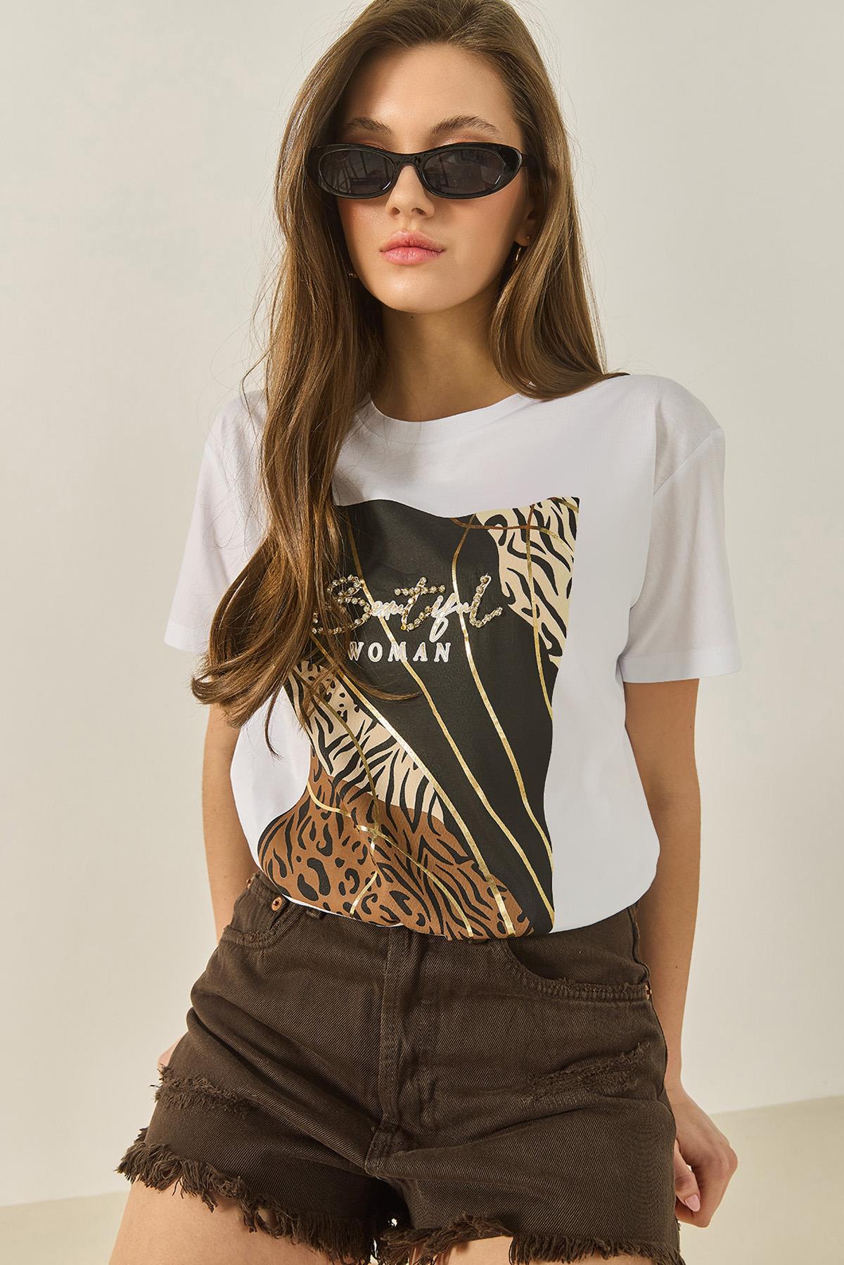 Kadın Desenli Taş İşlemeli Normal Kalıp Pamuklu T-Shirt 8125 60283304 - Beyaz - Beyaz / S