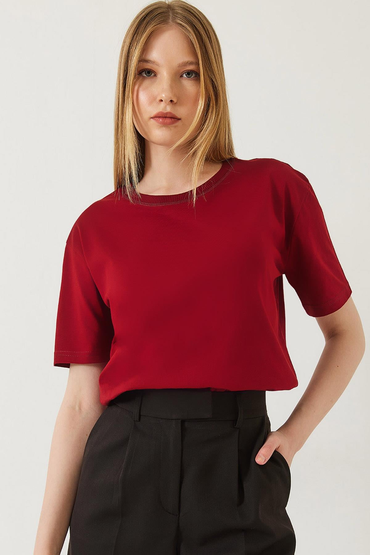Kadın Dekoratif Dikişli Bisiklet Yaka Tshirt 60602001 - Bordo - Bordo / S