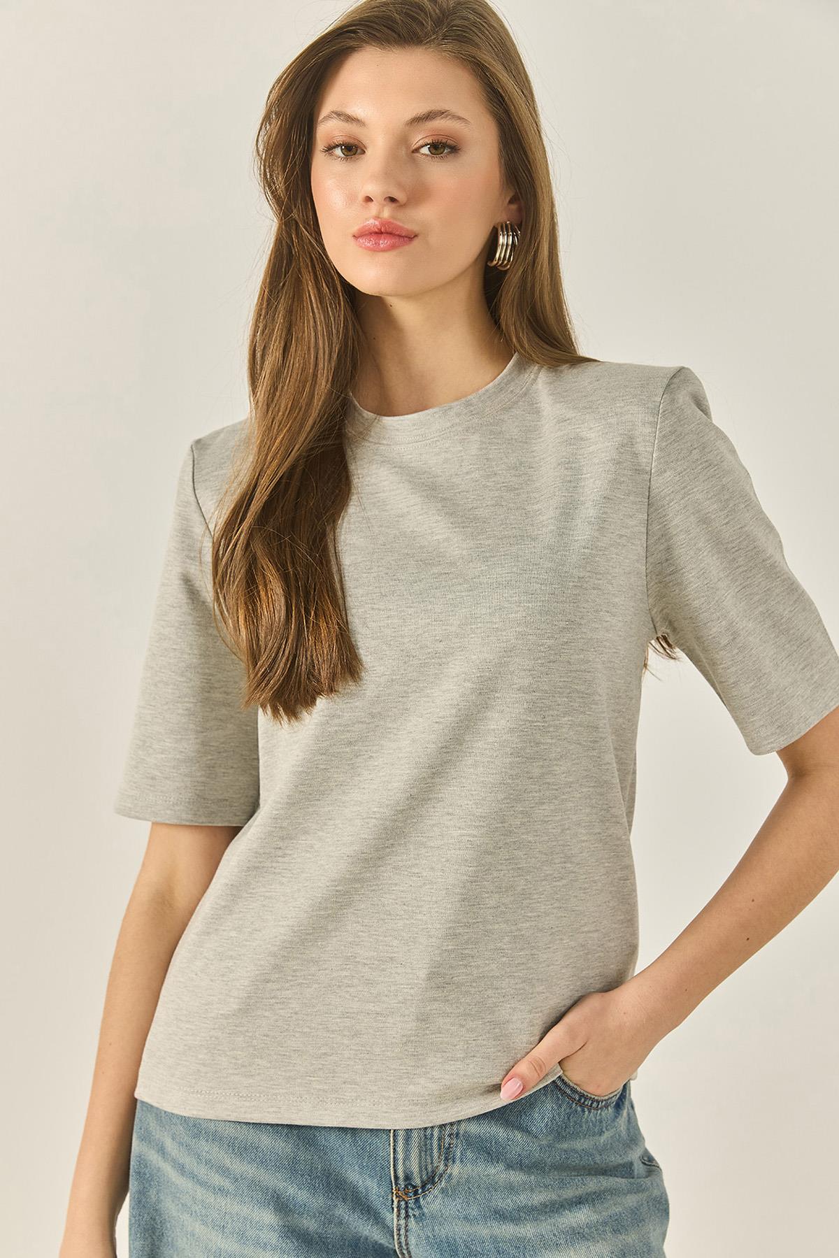 Kadın Bisiklet Yaka Vatkalı Pamuklu Basic T-Shirt 241134 60283128 - Gri - Gri / M