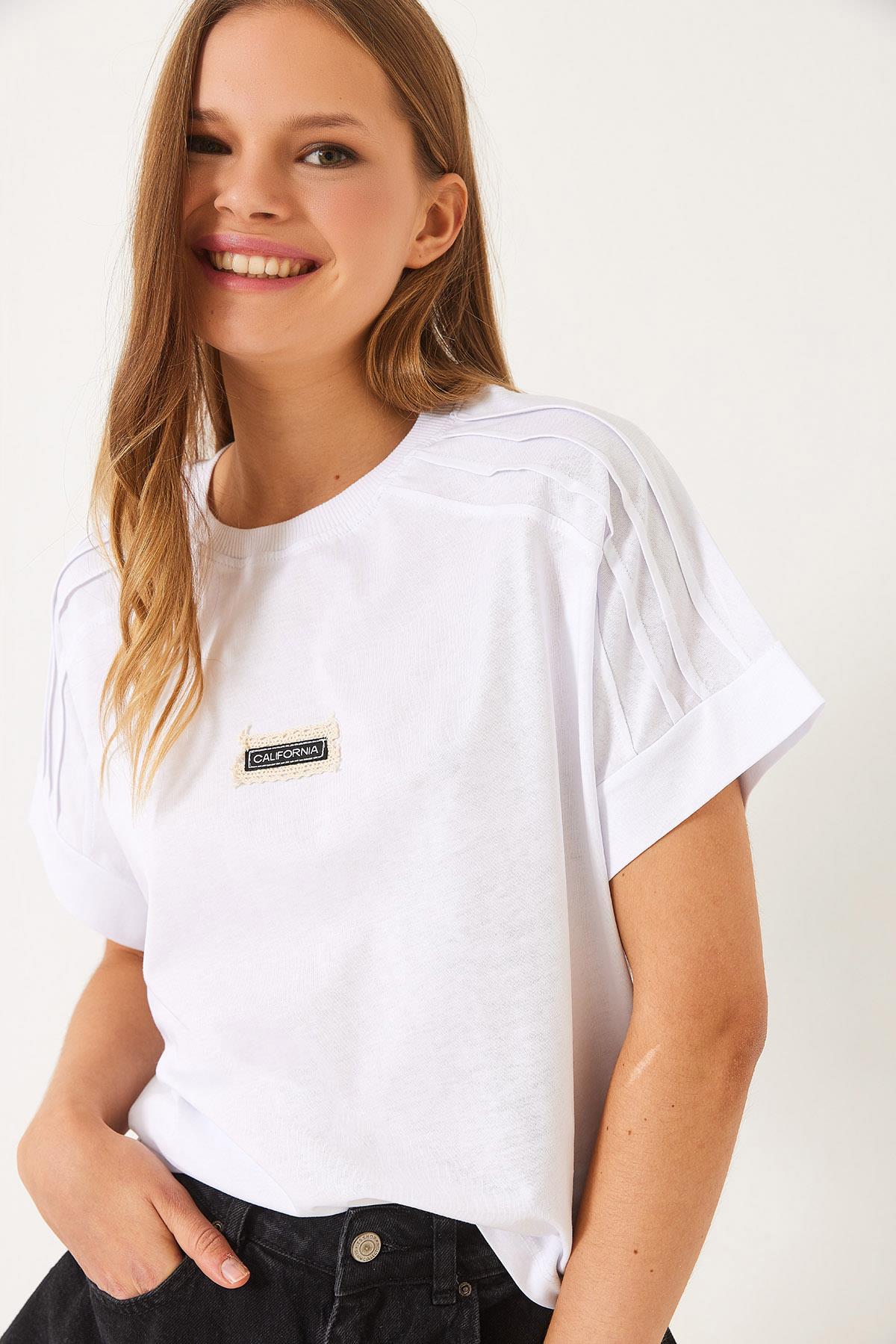 Kadın Nervür Dikişli Düşük Kol Basic T-Shirt 60602022 - Beyaz - Beyaz / L