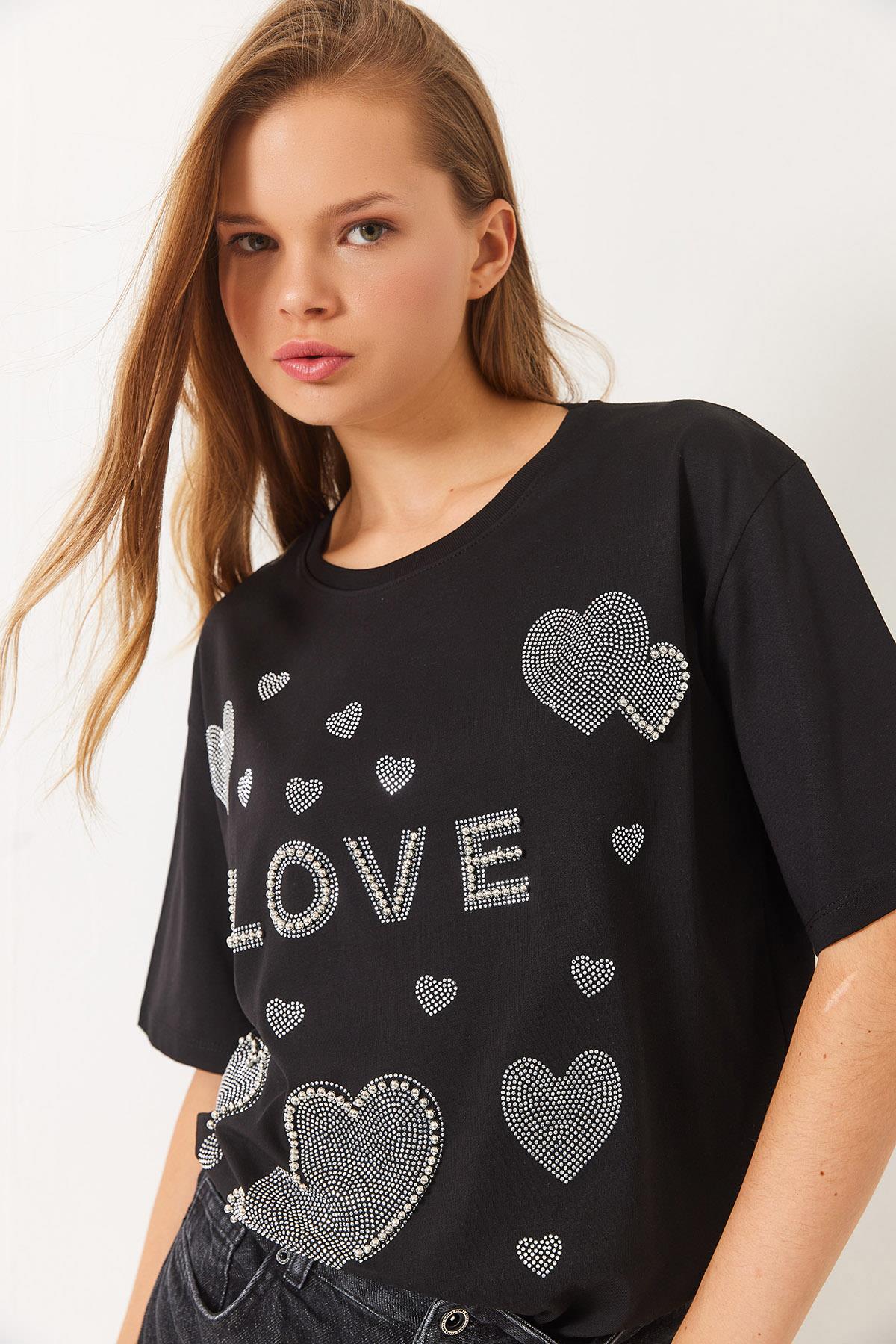 Kadın Bisiklet Yaka Boncuk ve Taş Kalp Baskılı T-Shirt 60261389 - Siyah - Siyah / L