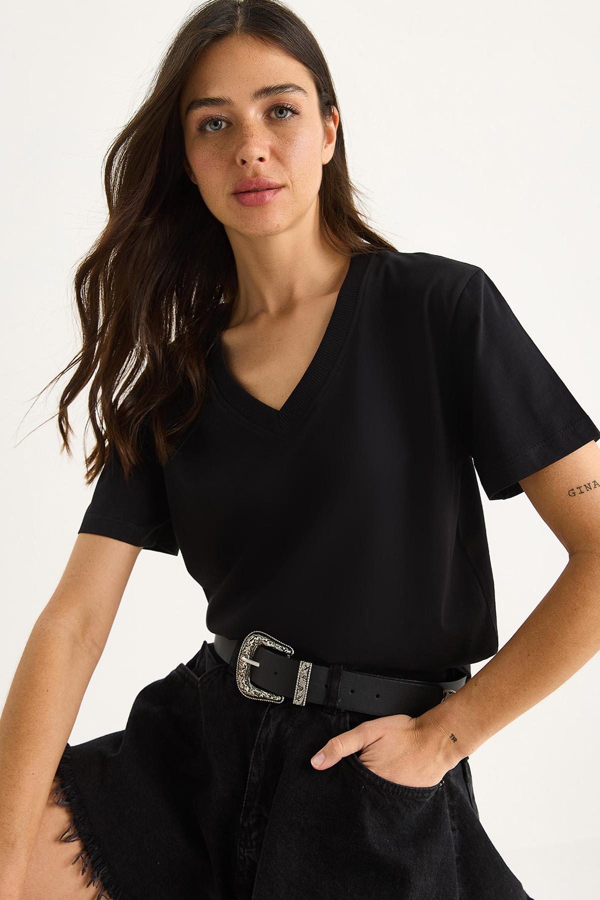 %100 Organik Pamuk Derin V Yakalı Comfort Fit T-Shirt 60602066 - Siyah - M