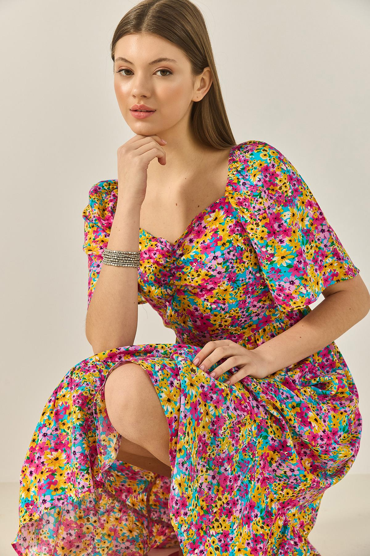 Kadın Desenli Carmen Yaka Büzgü Detaylı Midi Boy Yazlık Elbise 60284046 - Pembe-Sarı - Pembe-Sarı / L