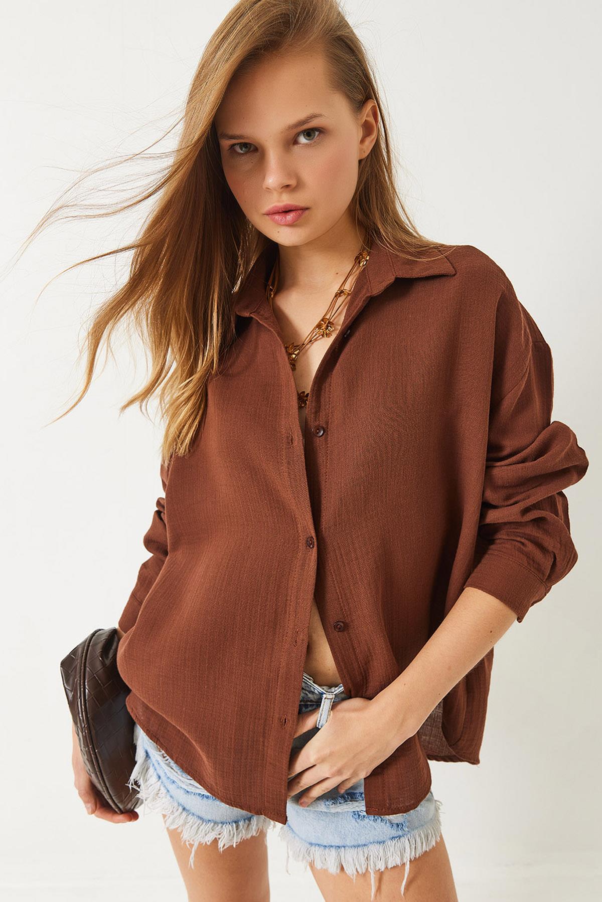Kadın Oversize Uzun Kollu Müslin Basic Gömlek 34363 60282004 - Kahverengi - Kahverengi / L