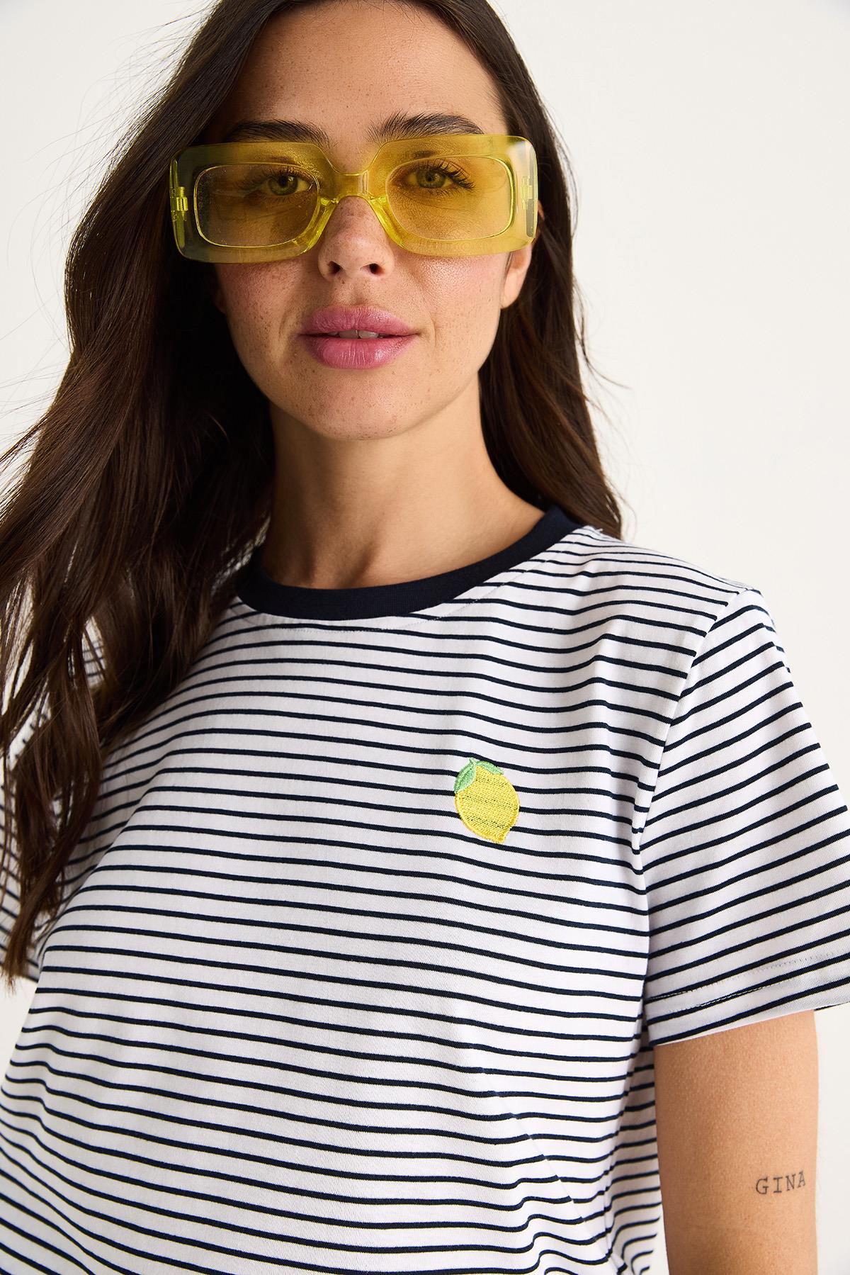 Kadın Limon Nakışlı Çizgili Pamuklu Basic T-Shirt 3369 60283387 - Lacivert-Beyaz - Lacivert-Beyaz / L