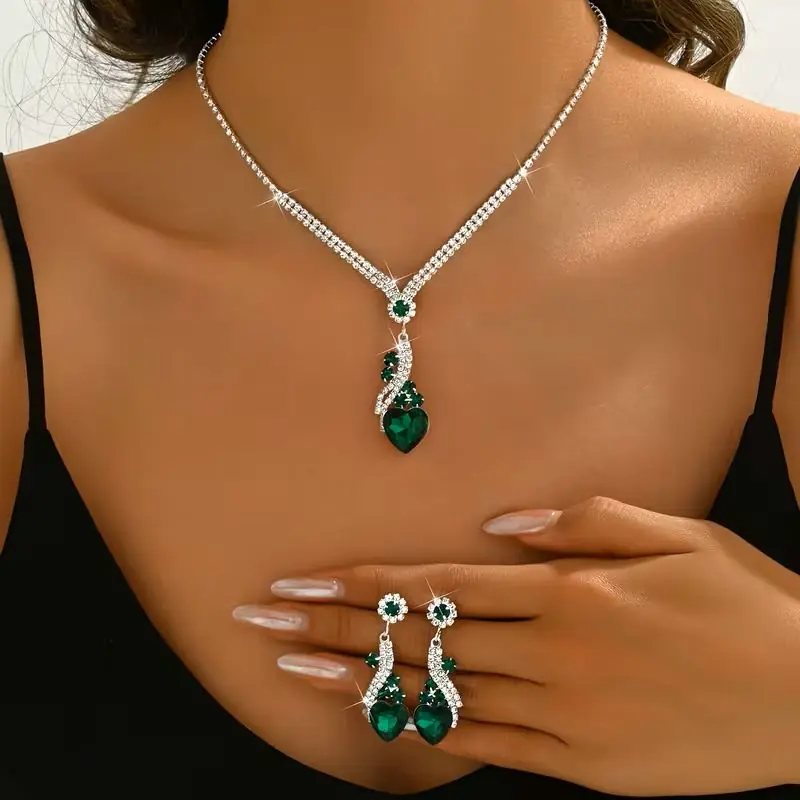 Moresun Lady  Moda Kolye Küpe Seti