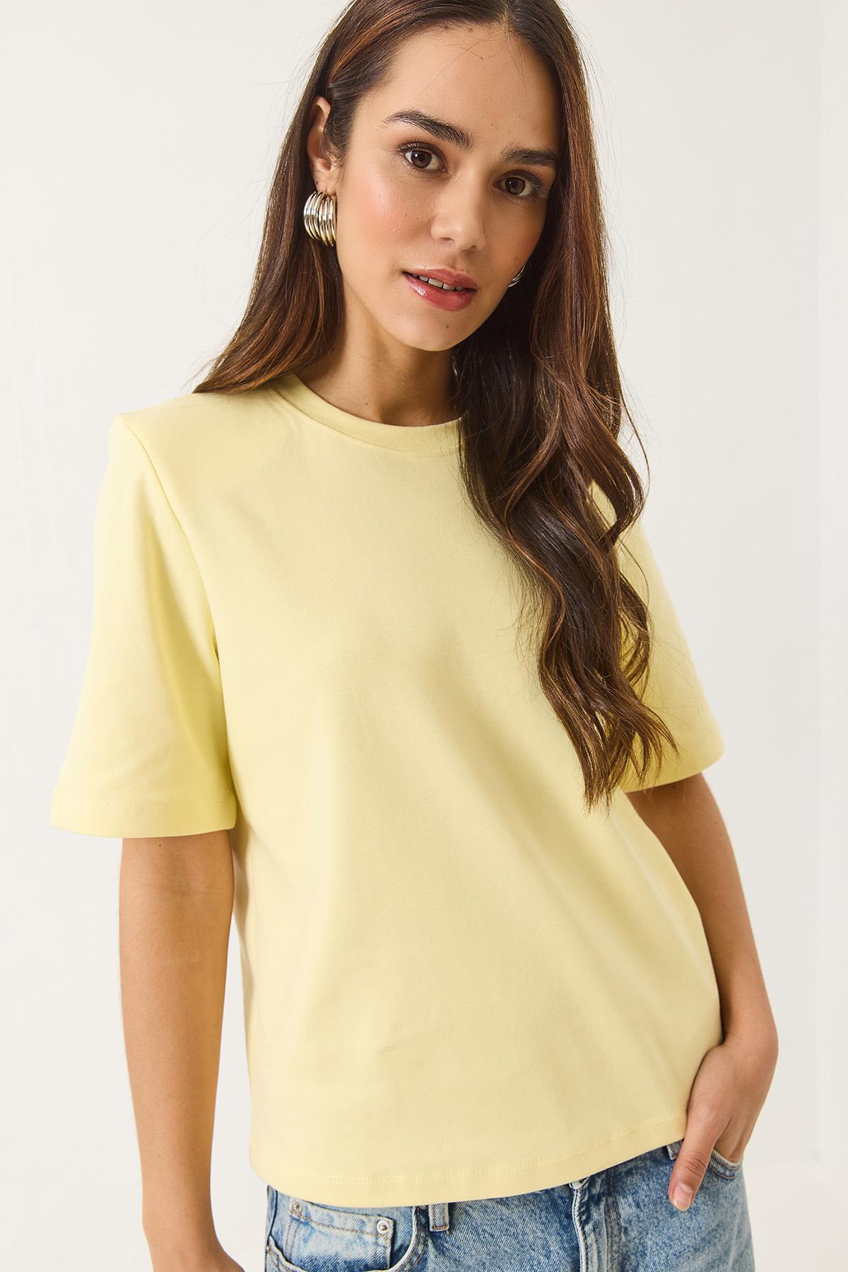 Kadın Bisiklet Yaka Vatkalı Pamuklu Basic T-Shirt 241134 60283128 - Tereyağ - Tereyağ / L
