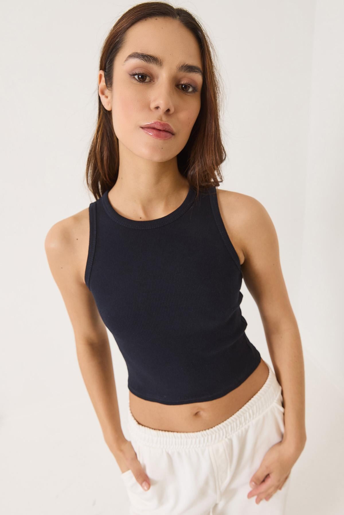 Kadın Fitilli Halter Yaka Kaşkorse Basic Crop Top Atlet 60602045 - Lacivert - Lacivert / M